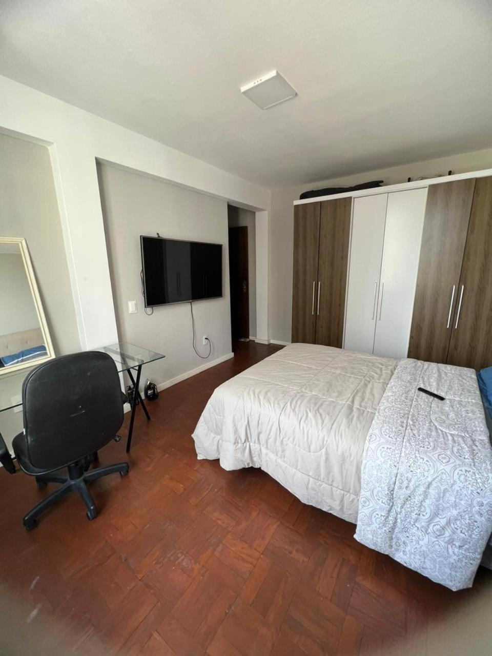 Hospedagem domiciliar Frente Mar Em Ap Familiar Balneario Camboriu