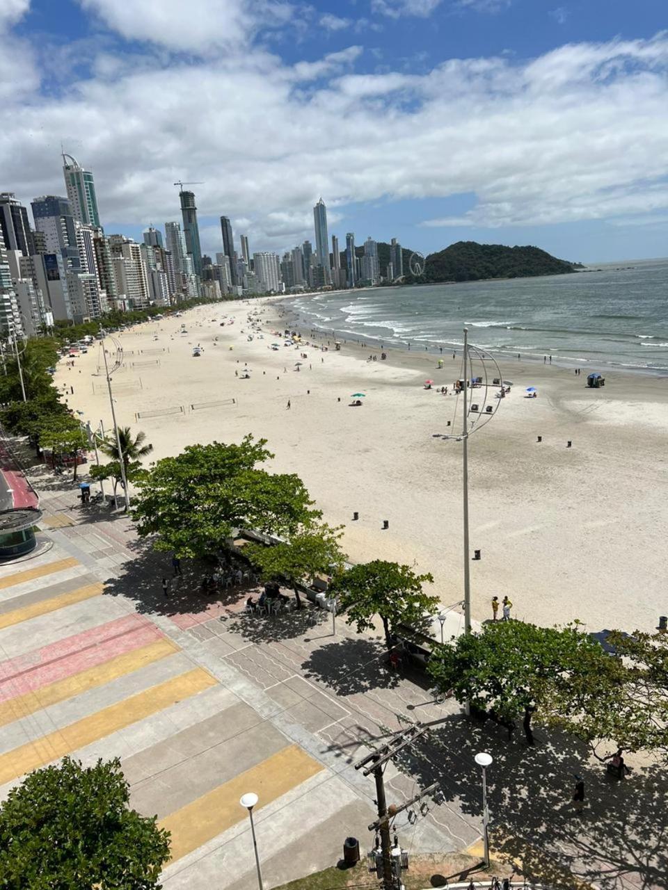 Hospedagem domiciliar Frente Mar Em Ap Familiar